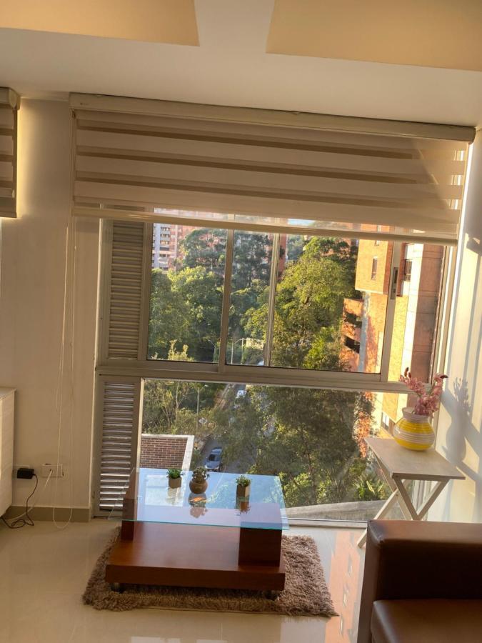 Apartasuite Moderna - En El Corazon Del Poblado Medellín Zewnętrze zdjęcie