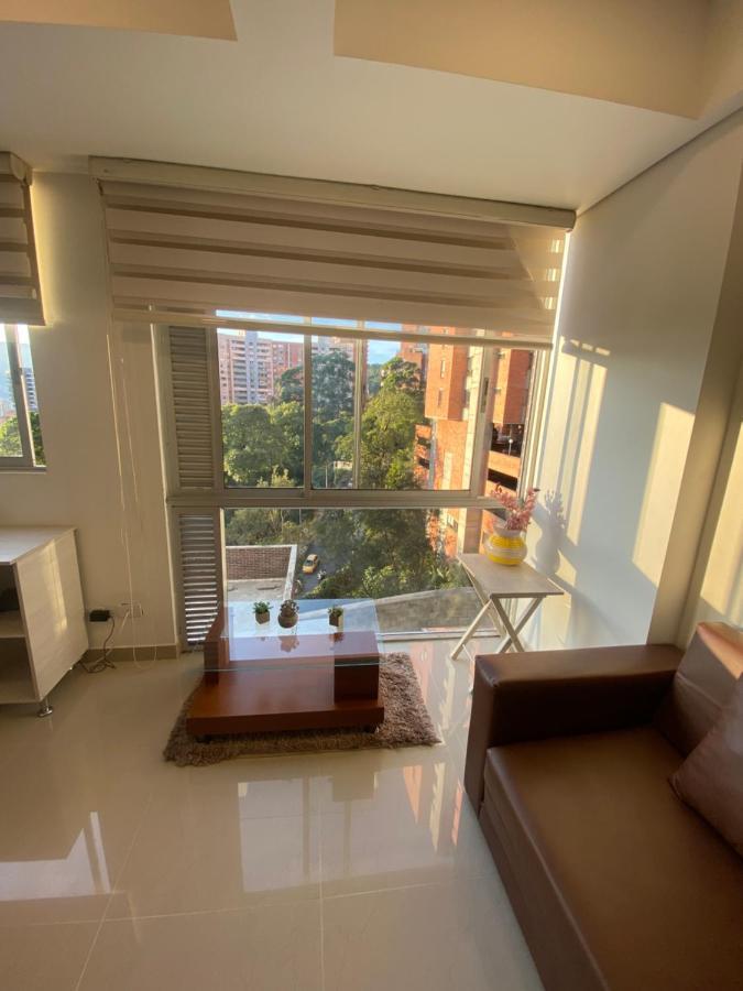 Apartasuite Moderna - En El Corazon Del Poblado Medellín Zewnętrze zdjęcie